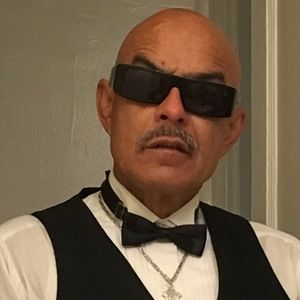 Meet your Posher, Antonio